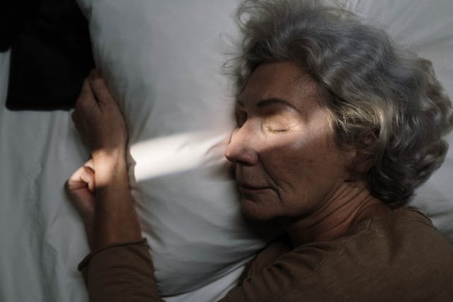 Here how seniors can get a better sleep